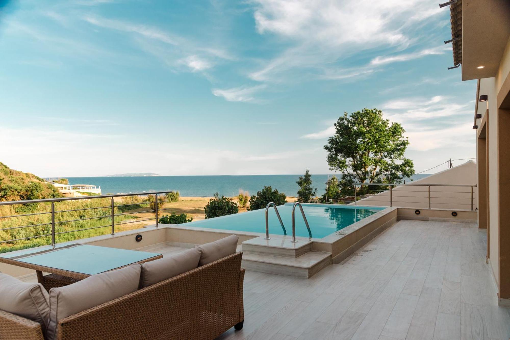 Villa Vasillis-Heated Swimming Pool With Infinity View Vitaládes エクステリア 写真