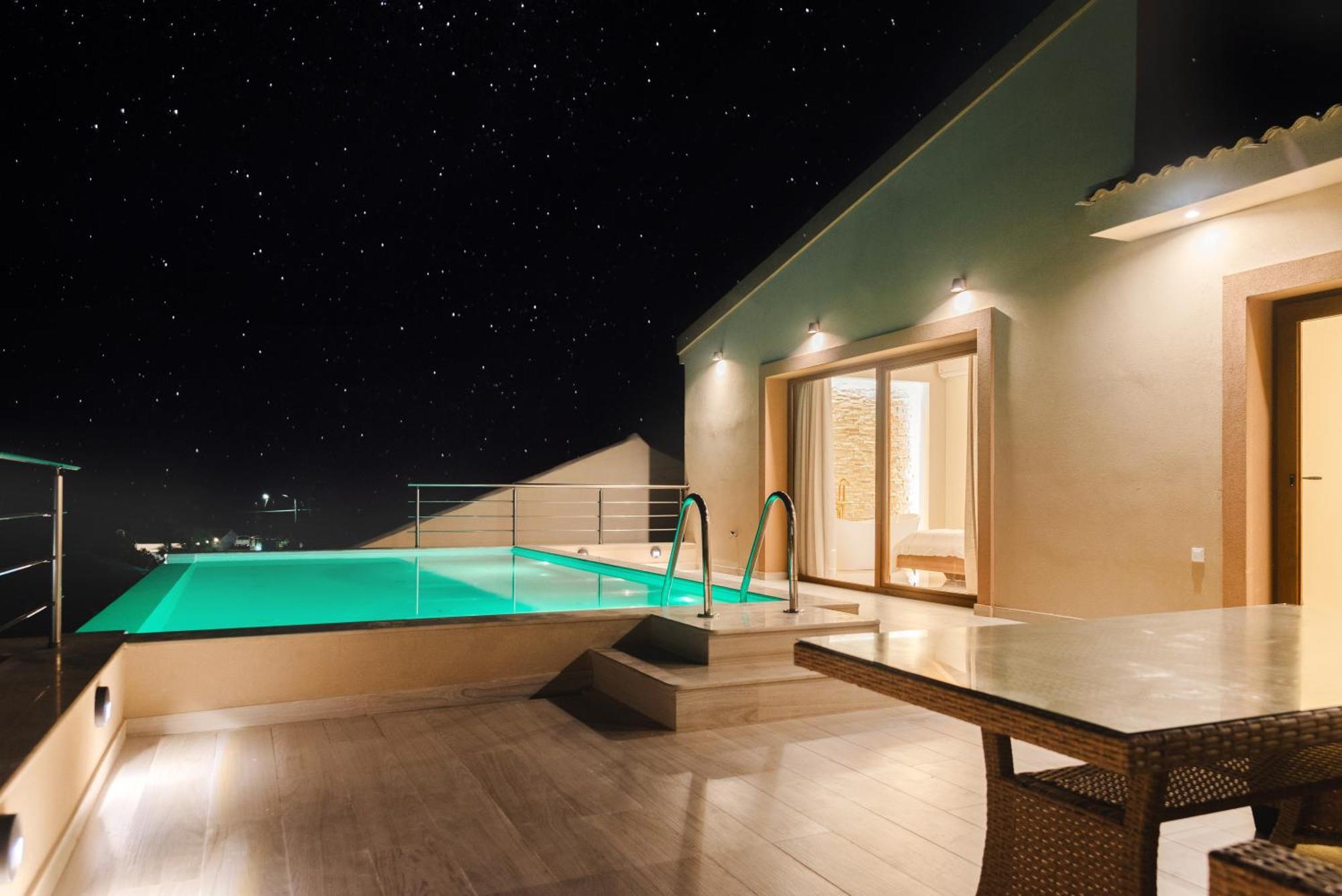 Villa Vasillis-Heated Swimming Pool With Infinity View Vitaládes エクステリア 写真